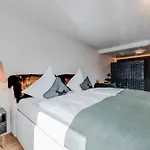 Vakantiehuis Felder's Boutique House *